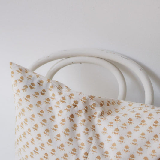 Housse de coussin imprimée à la main | Juliette Gold 