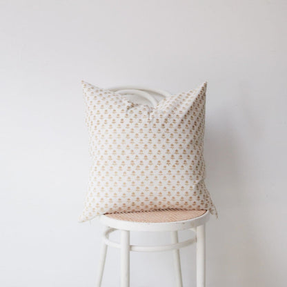 Housse de coussin imprimée à la main | Juliette Gold 