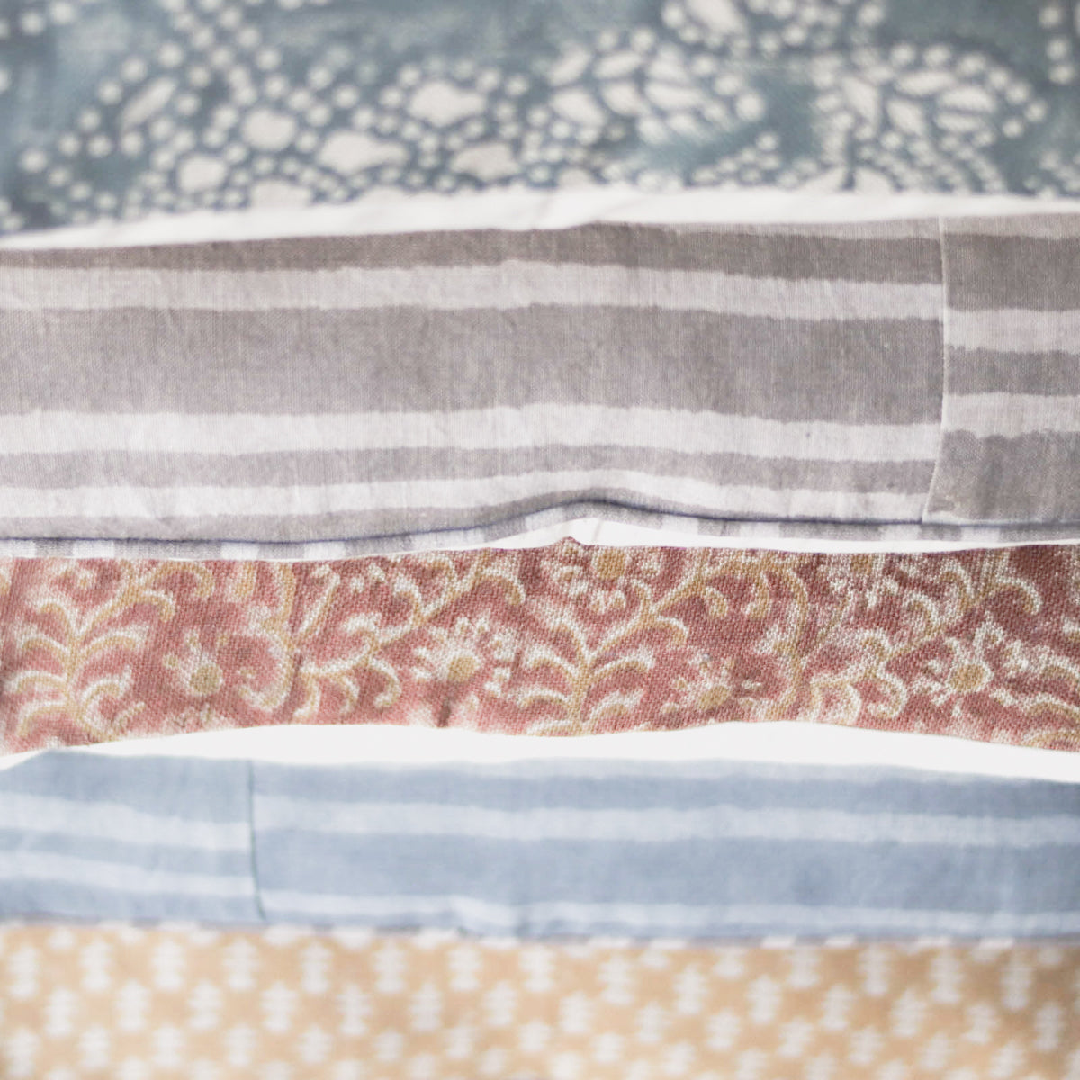 Housse de coussin en lin imprimé | Boti Moutarde