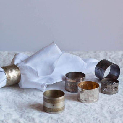 Lot de 4 ronds de serviette vintage en argent