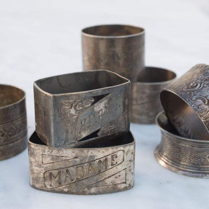 Lot de 4 ronds de serviette vintage en argent